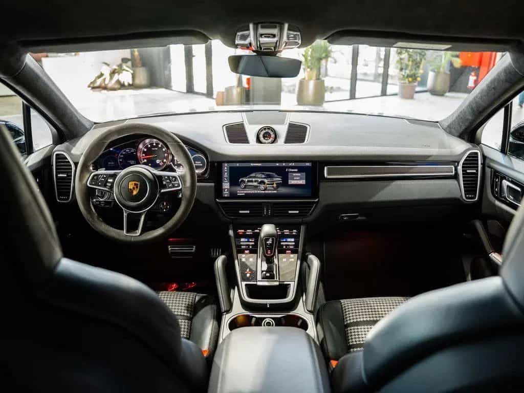 Porsche Cayenne Cayenne S 2.9 Bi-Turbo V6 - Lightweight 09/2020-photo-8