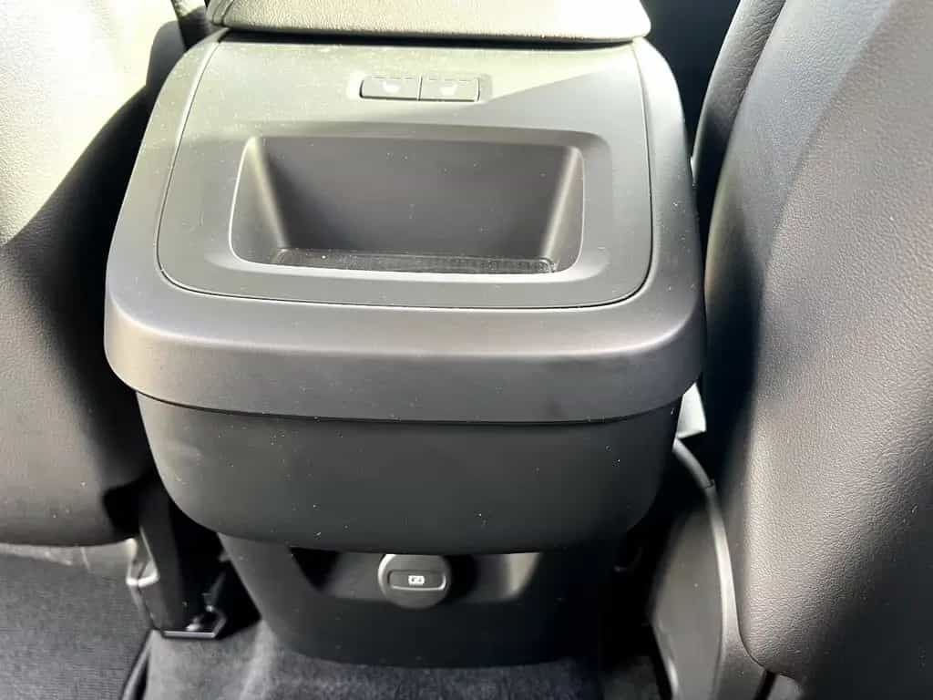 Volvo XC60 B4 Core *LED Navi Leder AHK ACC DAB* 12/2022-photo-17