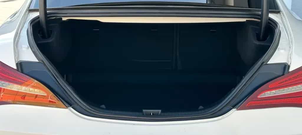 Mercedes-Benz CLA 200 *AMG-LINE*PANO*H&K*NIGHT*SHZ*NAVI*KAMERA* 11/2016-photo-17
