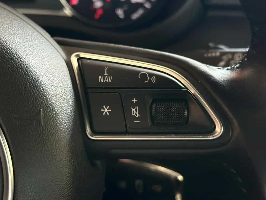 Audi A1 1.4TFSI S LINE BIXEN#SHZ#TEMPO#NAVI#KLIMA#PDC 07/2016-photo-16