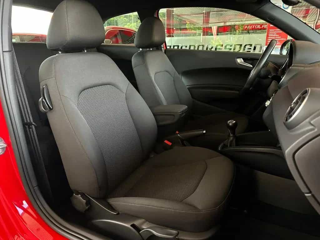 Audi A1 1.4TFSI S LINE BIXEN#SHZ#TEMPO#NAVI#KLIMA#PDC 07/2016-photo-22