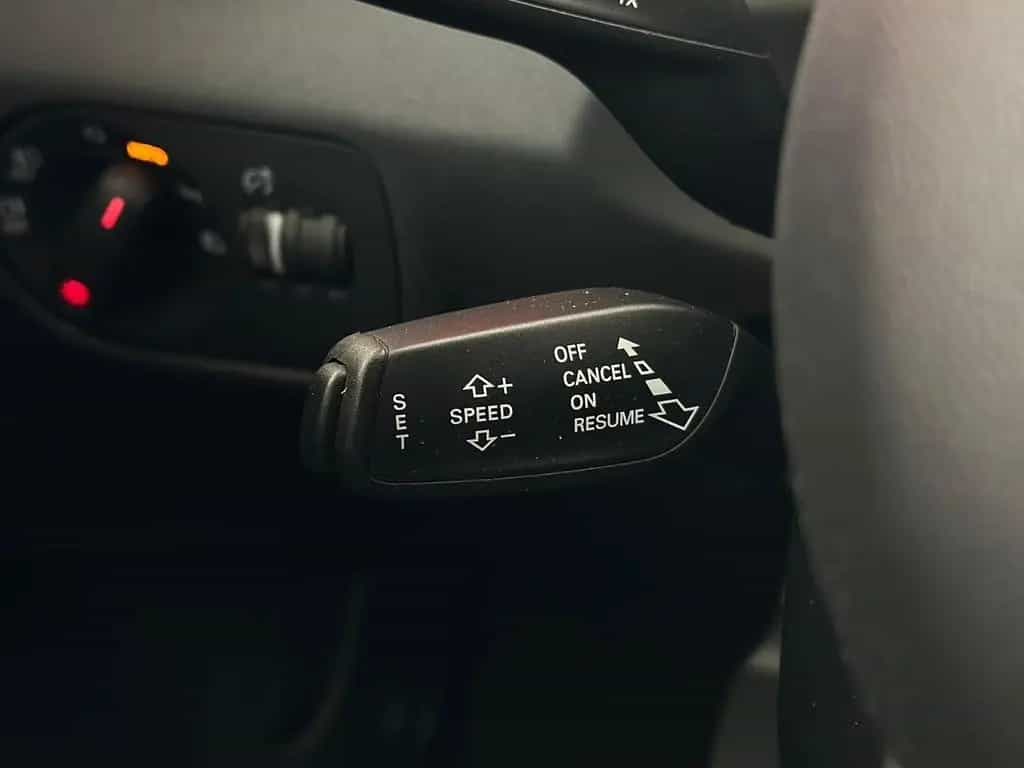 Audi A1 1.4TFSI S LINE BIXEN#SHZ#TEMPO#NAVI#KLIMA#PDC 07/2016-photo-29
