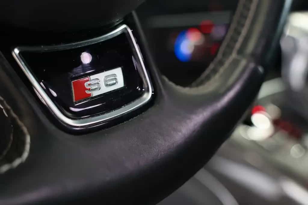 Audi S6 Lim. 4.0 TFSI quattro HUD*B&O 3d*Carbon*360 06/2015-photo-16