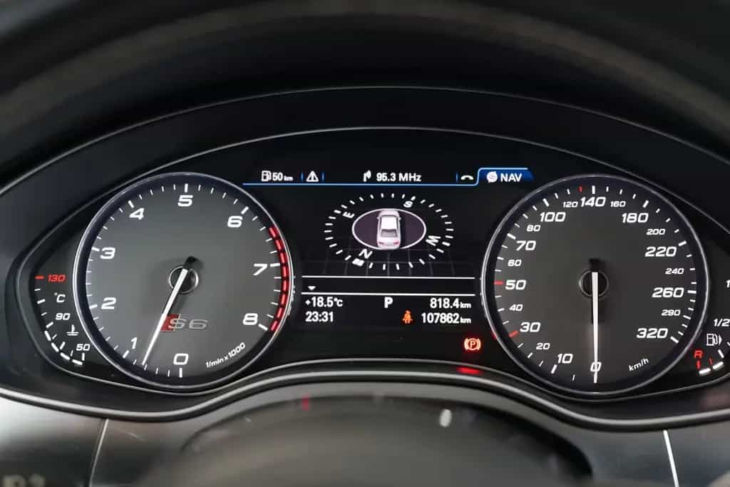 Audi S6 Lim. 4.0 TFSI quattro HUD*B&O 3d*Carbon*360 06/2015-photo-17