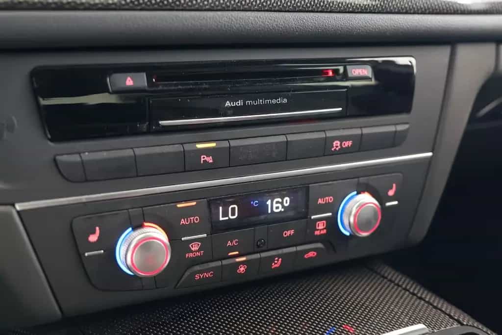 Audi S6 Lim. 4.0 TFSI quattro HUD*B&O 3d*Carbon*360 06/2015-photo-20