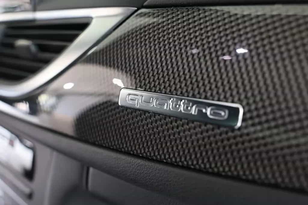 Audi S6 Lim. 4.0 TFSI quattro HUD*B&O 3d*Carbon*360 06/2015-photo-26