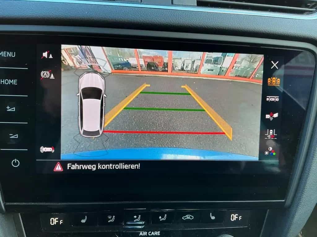 Skoda Octavia Combi RS DSG Panorama+LED+Navi+AHK+AAC 10/2017-photo-12