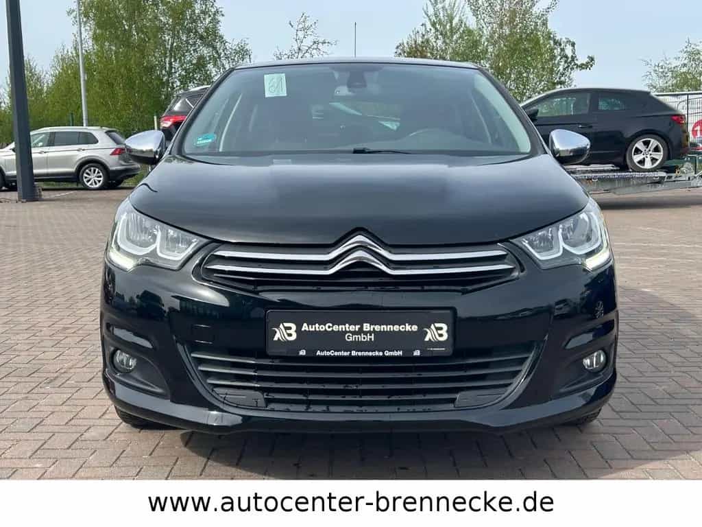 Citroën C4 1.2 Pure Tech 110 Selection HU 09/2027 06/2015-photo-0