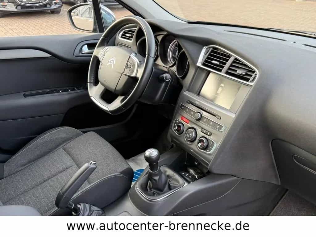 Citroën C4 1.2 Pure Tech 110 Selection HU 09/2027 06/2015-photo-15