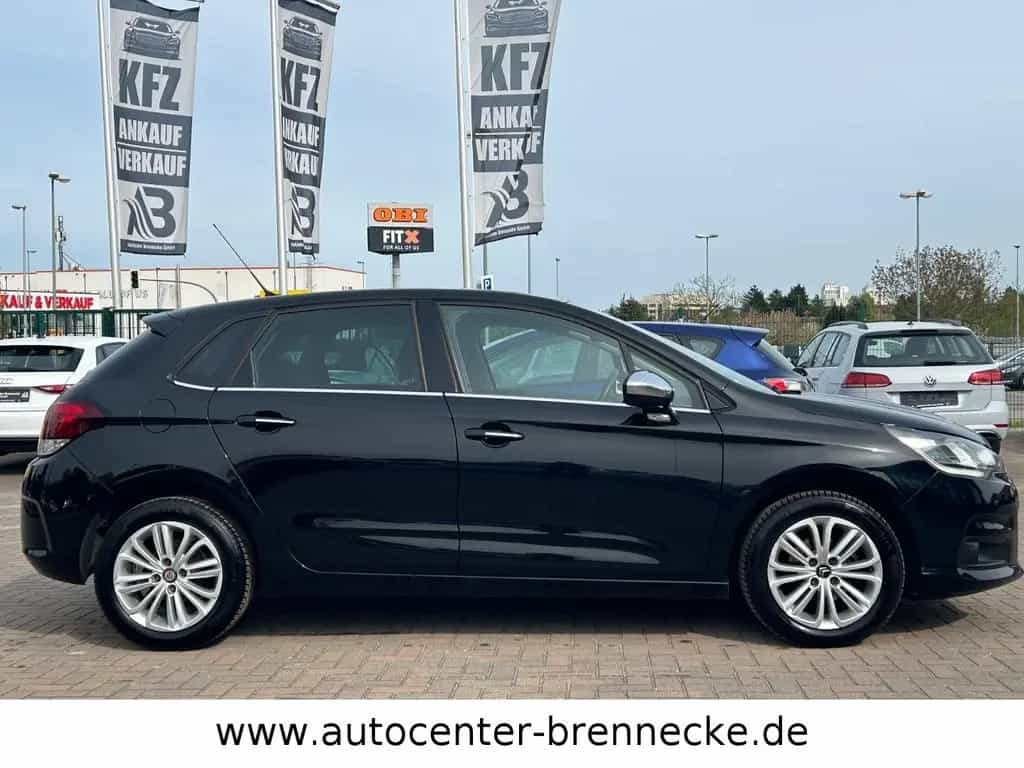 Citroën C4 1.2 Pure Tech 110 Selection HU 09/2027 06/2015-photo-5
