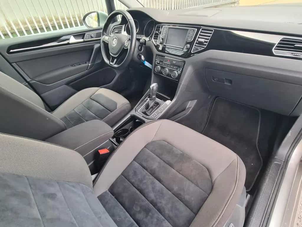 Volkswagen Golf Sportsvan VII Highline 1-Hd ServiceGarantie 08/2016-photo-11