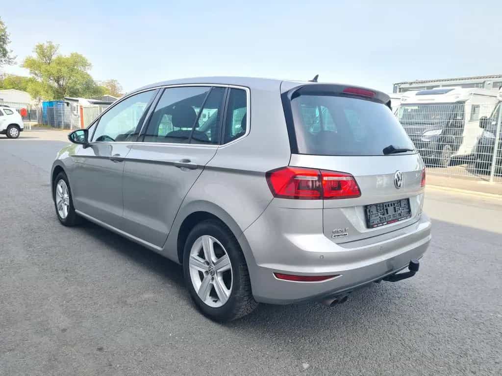 Volkswagen Golf Sportsvan VII Highline 1-Hd ServiceGarantie 08/2016-photo-4