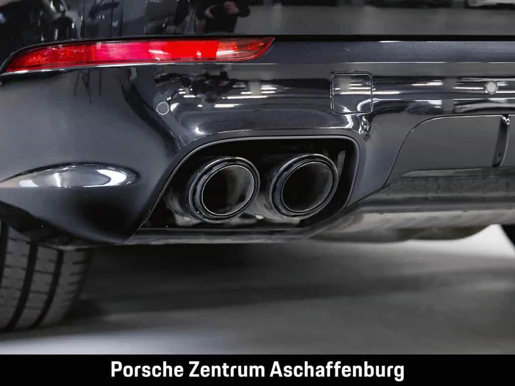 Porsche Cayenne Platinum Edition Luftfederung 06/2022-photo-12