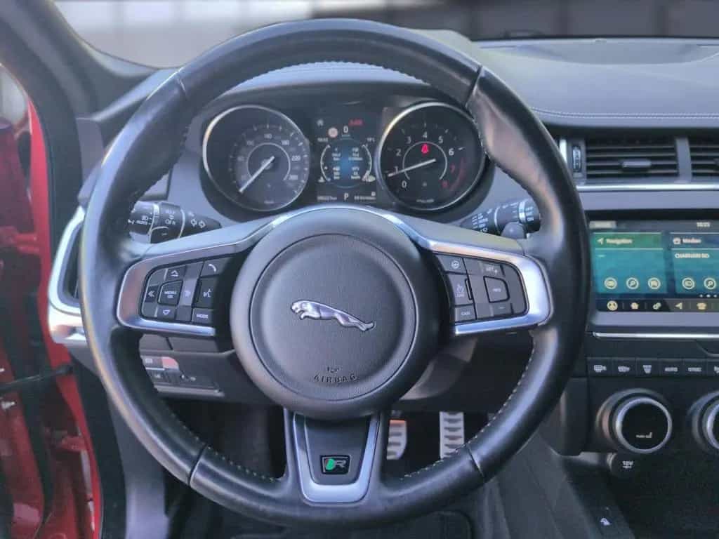Jaguar E-Pace P250 AWD R-Dynamic SE AHK Black-P. Kamera 11/2019-photo-11