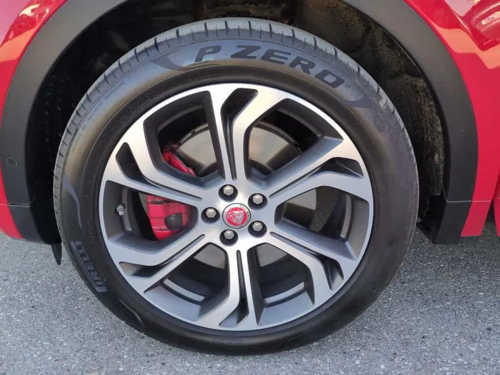 Jaguar E-Pace P250 AWD R-Dynamic SE AHK Black-P. Kamera 11/2019-photo-14