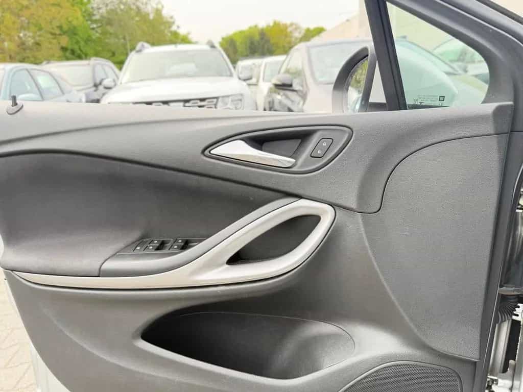 Opel Astra K Sports Tourer Business*86 TKM*1 HAND* 01/2019-photo-28