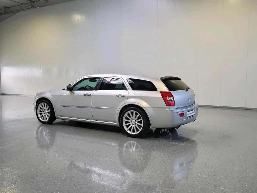 Chrysler 300C SRT Design 3.0 CRD 03/2011-photo-3