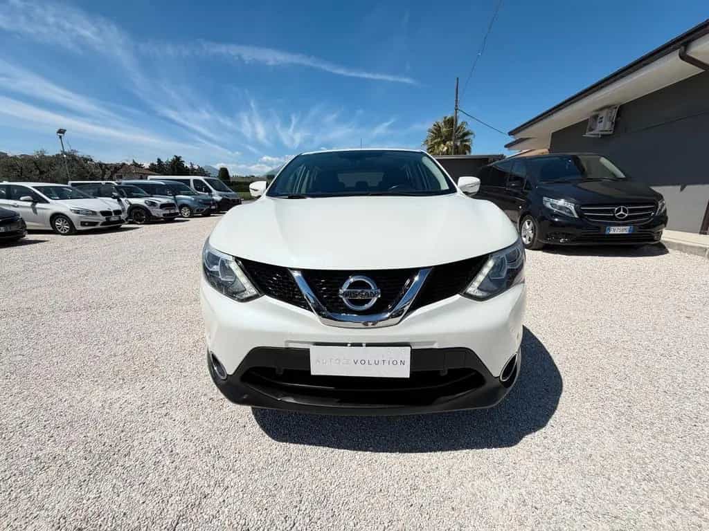 Nissan Qashqai 1.5 dCi 110 cv 109.184 km unico p 12/2015-photo-1