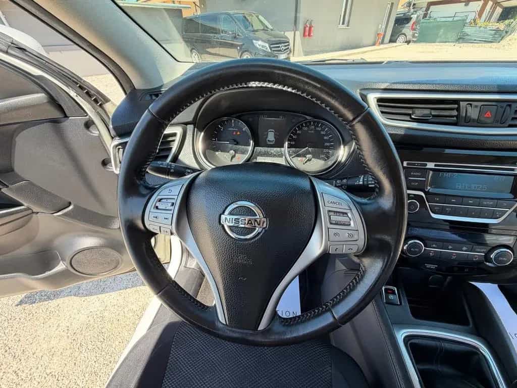 Nissan Qashqai 1.5 dCi 110 cv 109.184 km unico p 12/2015-photo-14