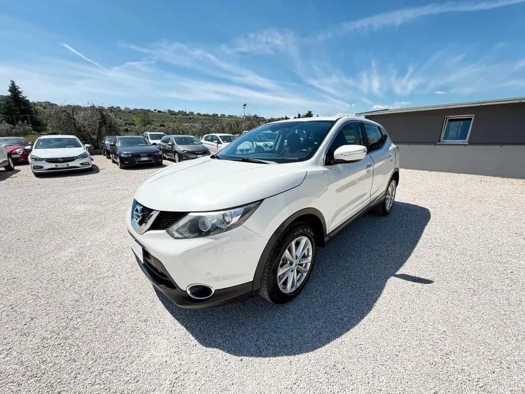 Nissan Qashqai 1.5 dCi 110 cv 109.184 km unico p 12/2015-photo-2