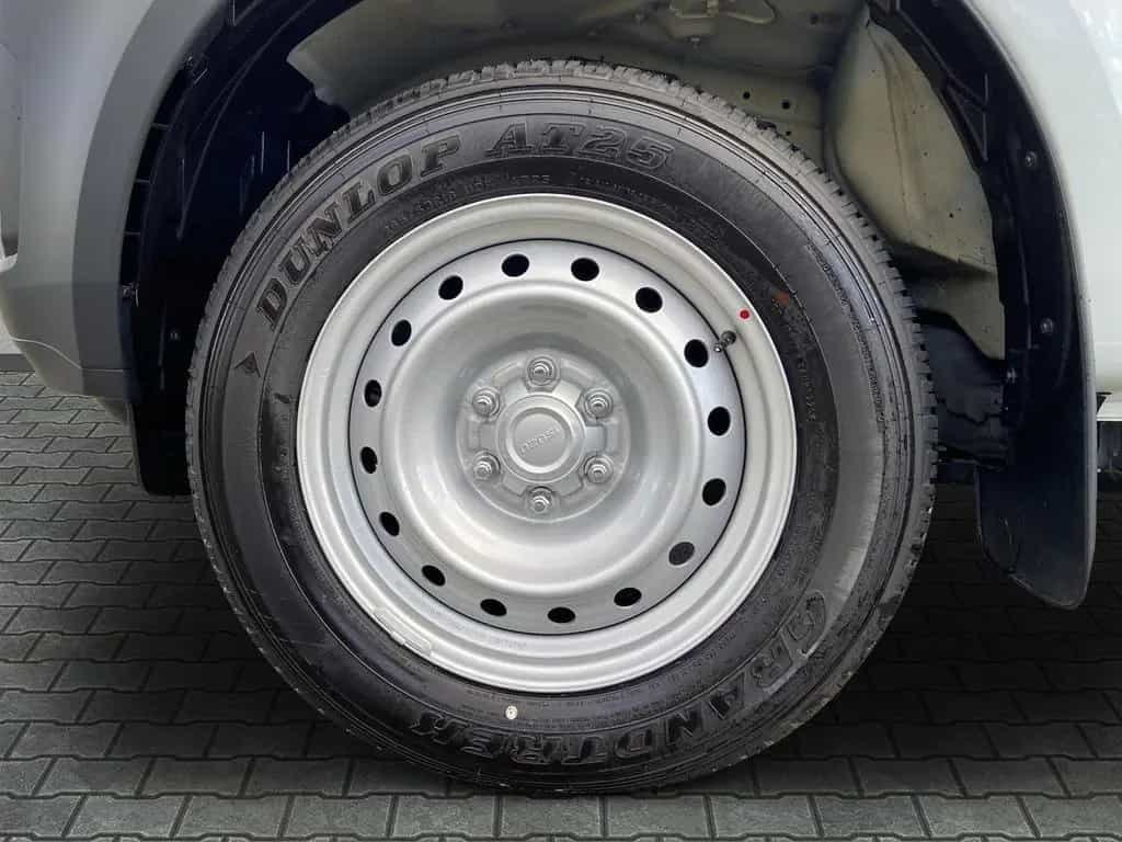Isuzu D-Max 1.9 DOUBLE CAB L #ALLRAD #KLIMA #KAMERA #A null-photo-7