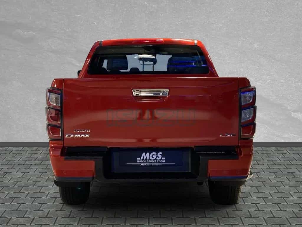 Isuzu D-Max Double Cab LSE 4x4 #SHZ #KAMERA #LEDER #SP null-photo-4