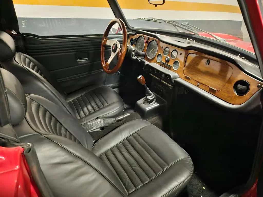 Triumph TR6 04/1976-photo-14
