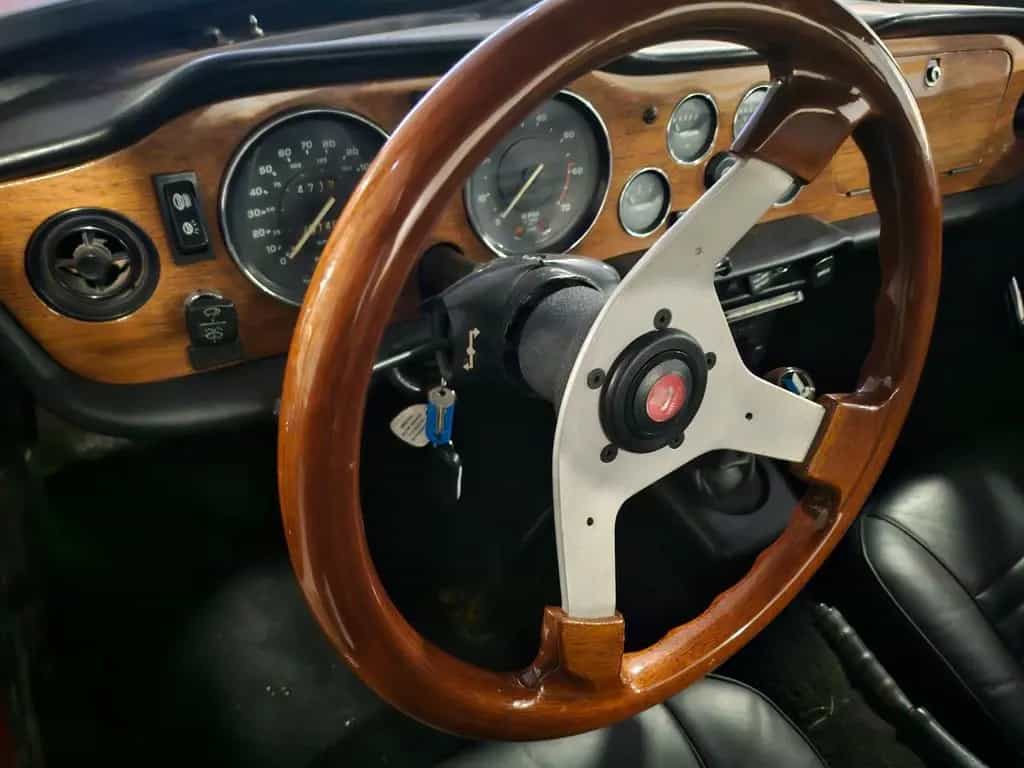 Triumph TR6 04/1976-photo-9