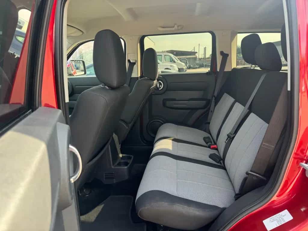 Dodge Nitro SE 4WD 2.8 130kW AHK - TÜV+ZAHNRIEMEN NEU 03/2010-photo-17
