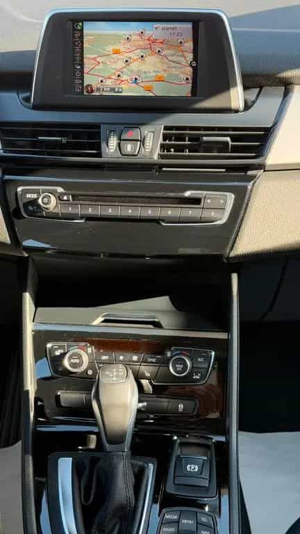 BMW 218 Active Tourer 218 2 Active Tourer 218 i/2.Hd/Navi/SHZ/Garanti 06/2015-photo-11