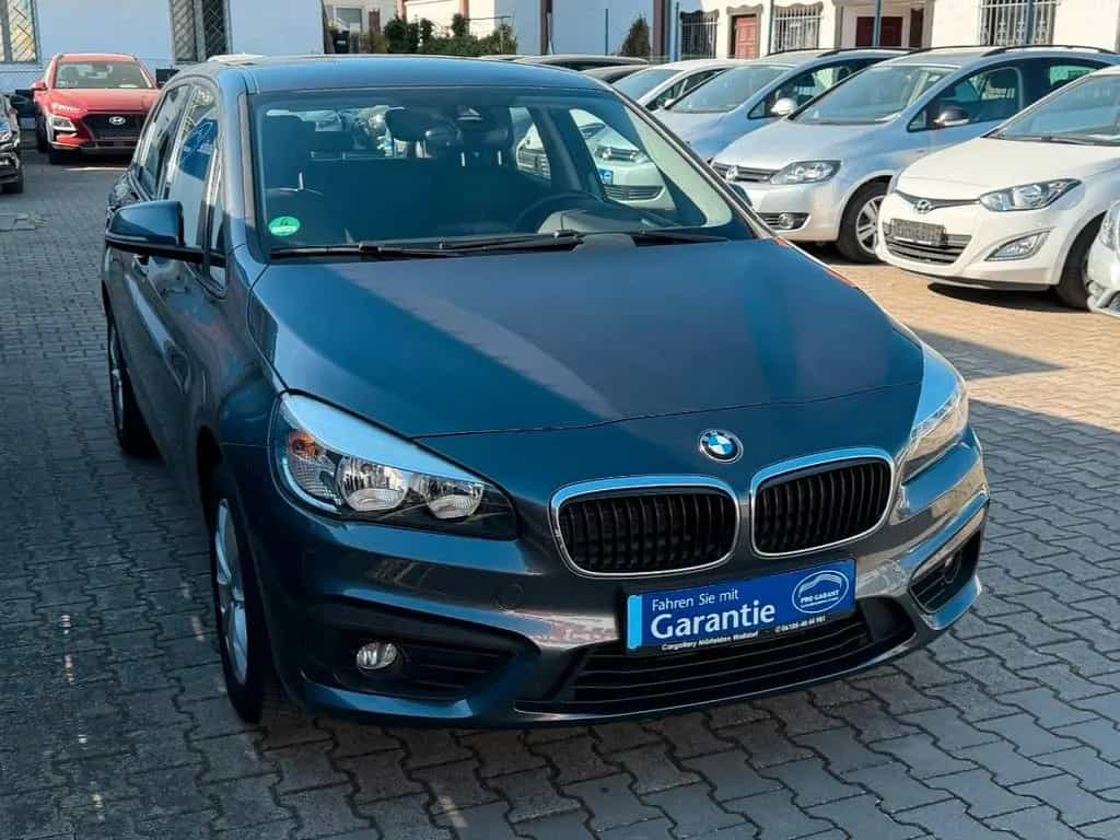 BMW 218 Active Tourer 218 2 Active Tourer 218 i/2.Hd/Navi/SHZ/Garanti 06/2015-photo-2
