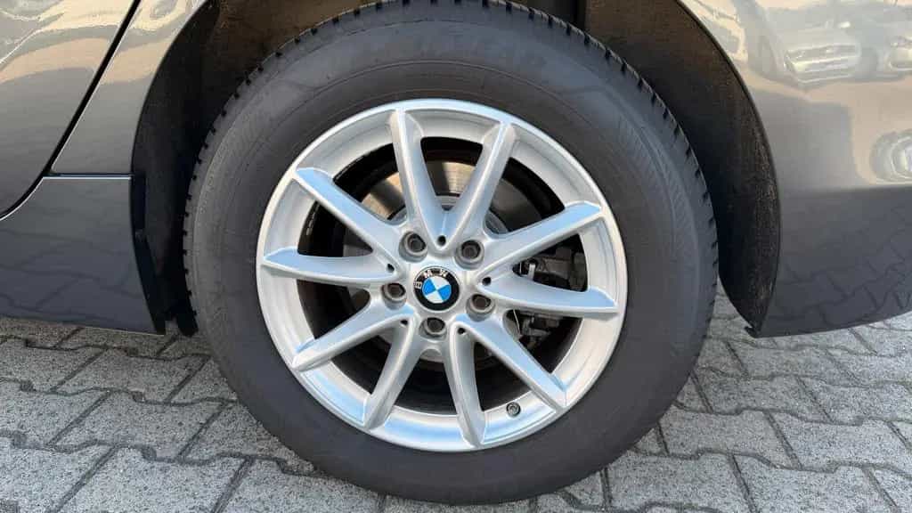 BMW 218 Active Tourer 218 2 Active Tourer 218 i/2.Hd/Navi/SHZ/Garanti 06/2015-photo-28