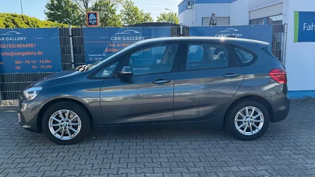 BMW 218 Active Tourer 218 2 Active Tourer 218 i/2.Hd/Navi/SHZ/Garanti 06/2015-photo-3