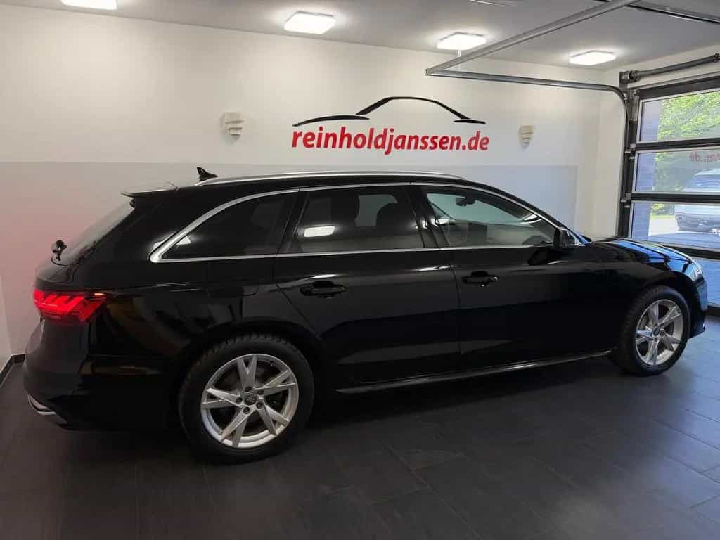 Audi A4 40 TDI ACC Kamera virtual AHK CarPlay Sound 03/2020-photo-3