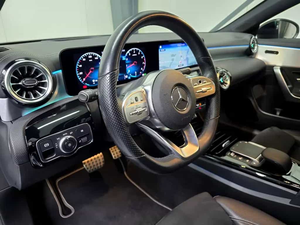Mercedes-Benz CLA 250 SB 4-Matic AMG *Pano*ACC*HuD*LED* 08/2021-photo-18