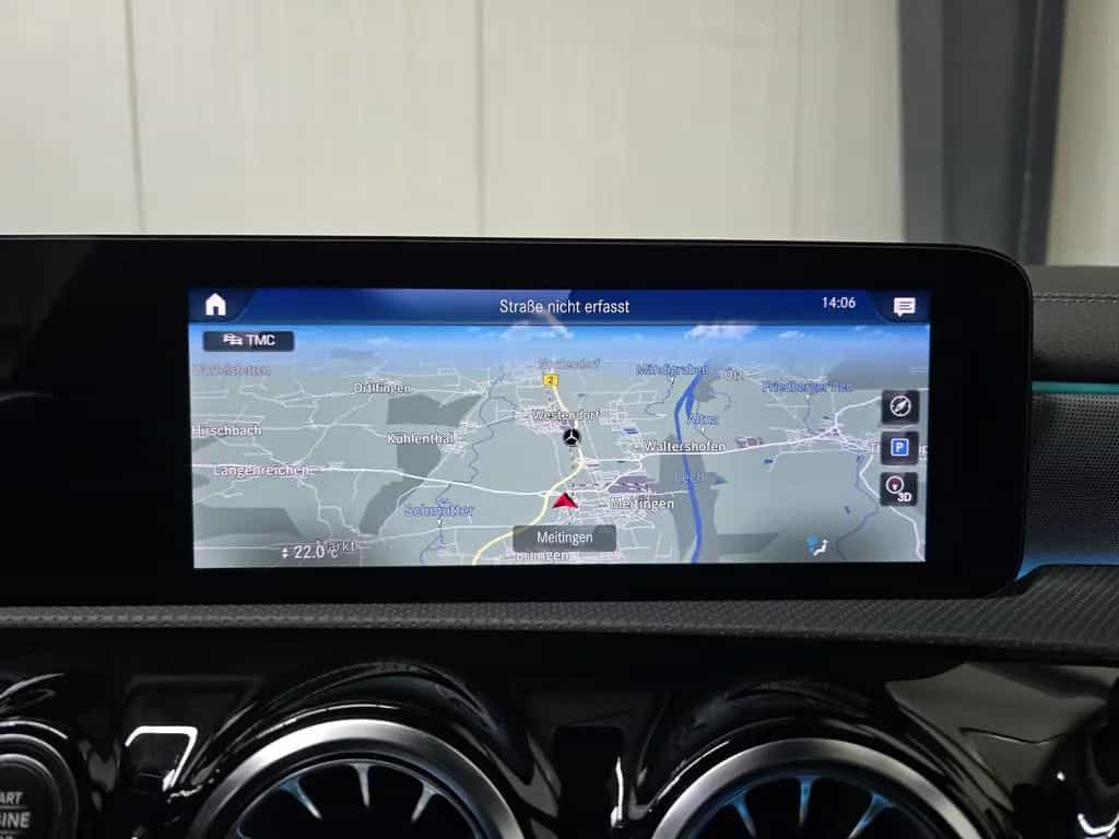 Mercedes-Benz CLA 250 SB 4-Matic AMG *Pano*ACC*HuD*LED* 08/2021-photo-23