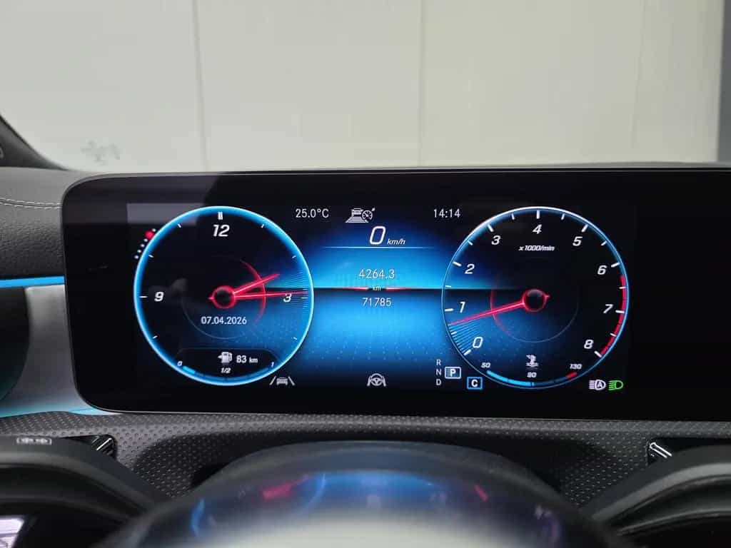 Mercedes-Benz CLA 250 SB 4-Matic AMG *Pano*ACC*HuD*LED* 08/2021-photo-27