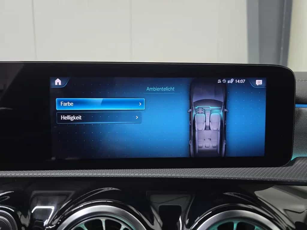 Mercedes-Benz CLA 250 SB 4-Matic AMG *Pano*ACC*HuD*LED* 08/2021-photo-30