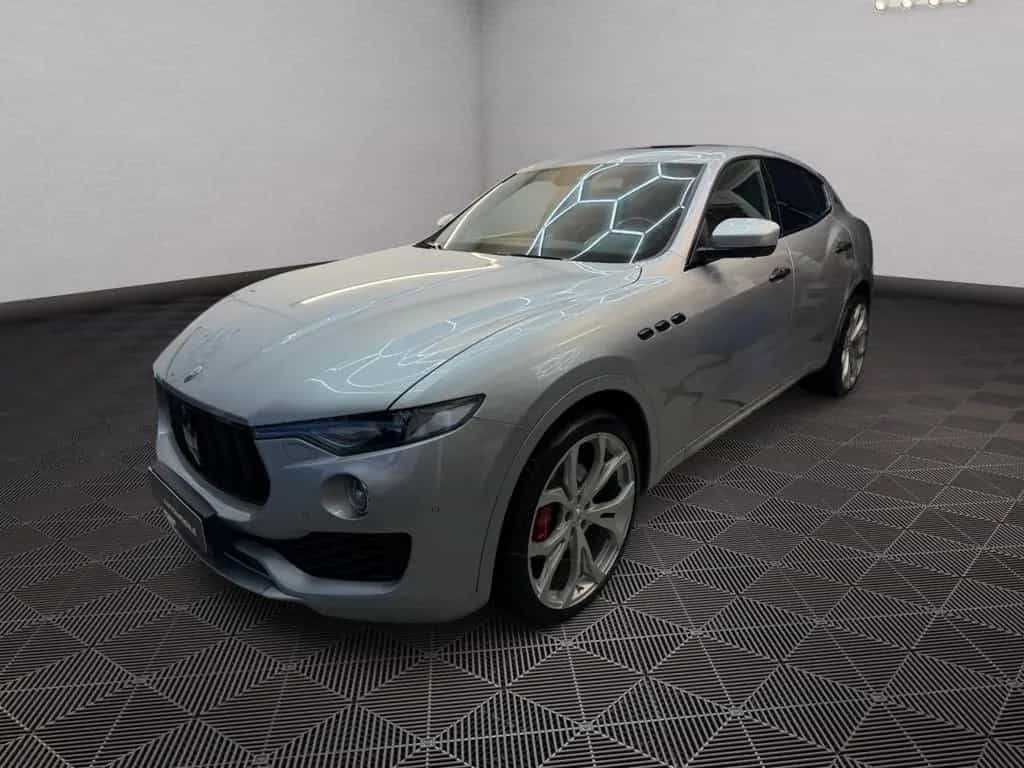 Maserati Levante GranLusso Pan. 22 Zol.Luftf.Voll Voll 06/2019-photo-2