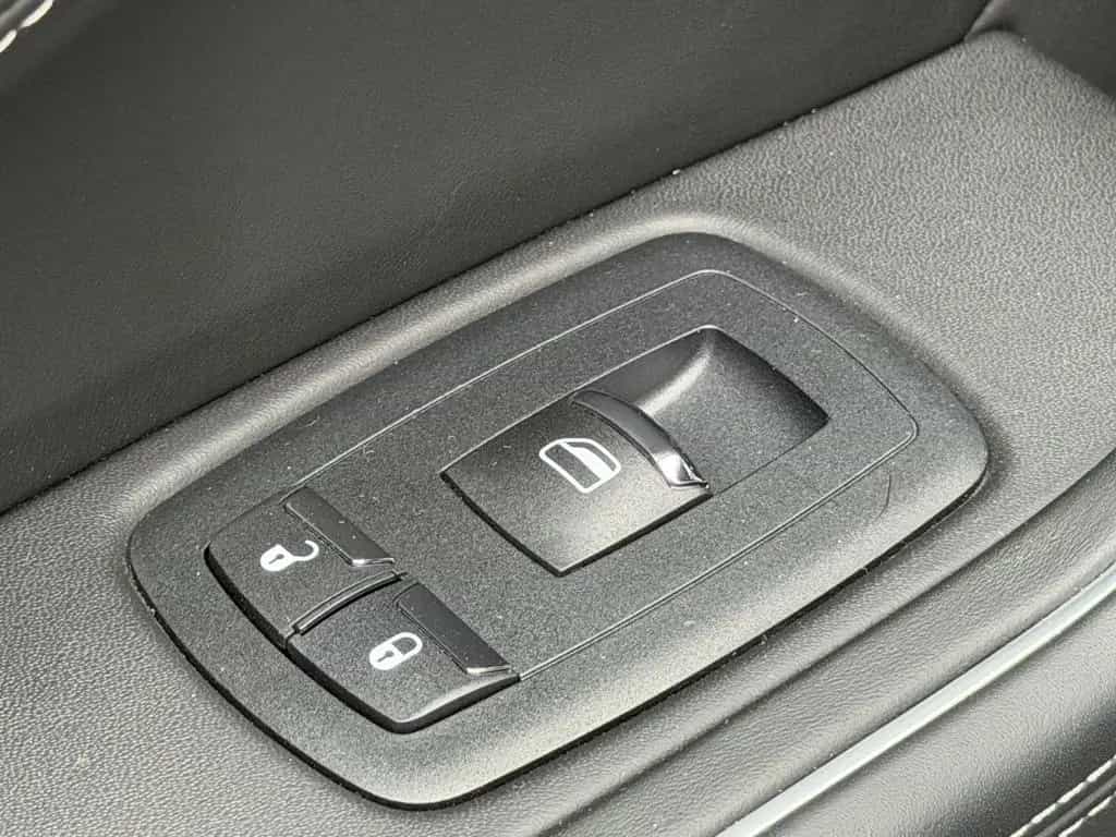 Maserati Levante GranLusso Pan. 22 Zol.Luftf.Voll Voll 06/2019-photo-28
