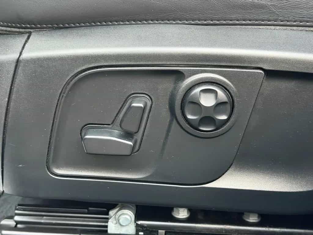 Maserati Levante GranLusso Pan. 22 Zol.Luftf.Voll Voll 06/2019-photo-30