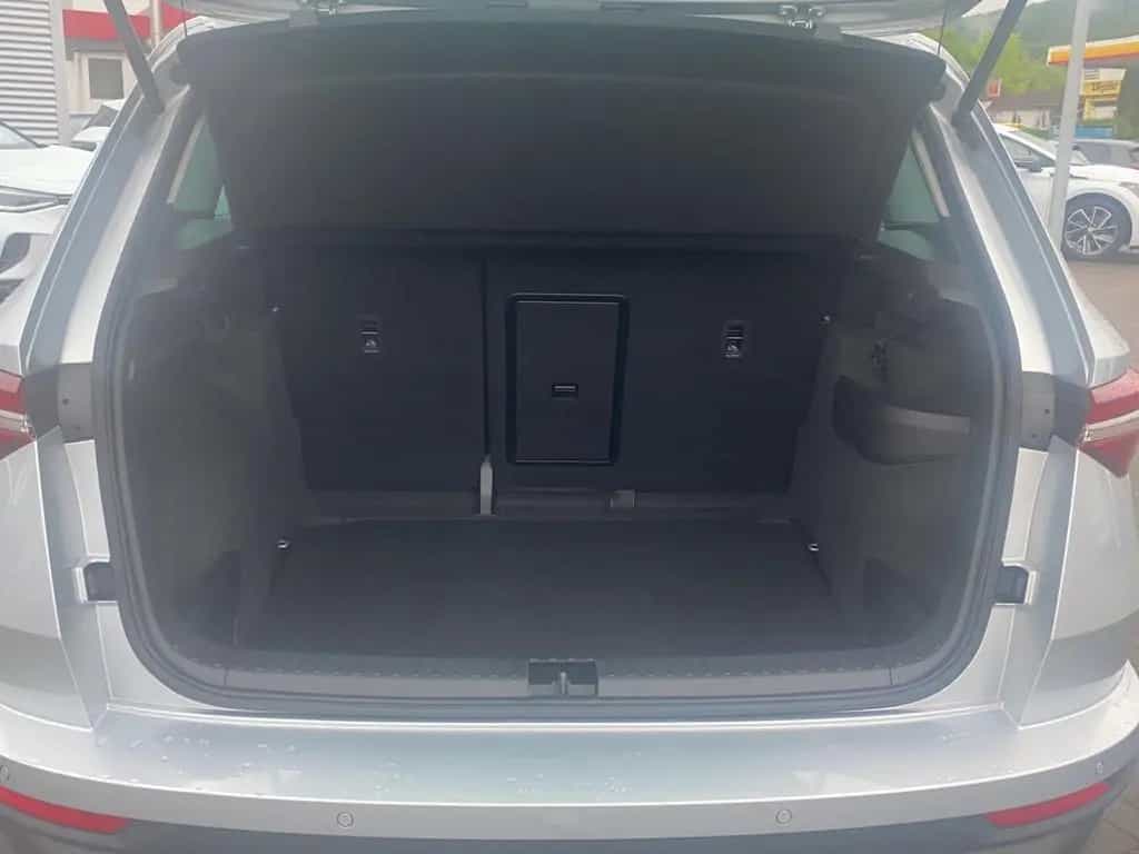 Skoda Karoq 1.5 TSI Selection Tour DSG Navi+PDC+LED+SH 08/2025-photo-11