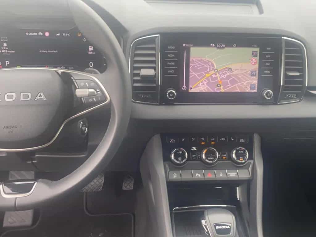 Skoda Karoq 1.5 TSI Selection Tour DSG Navi+PDC+LED+SH 08/2025-photo-12