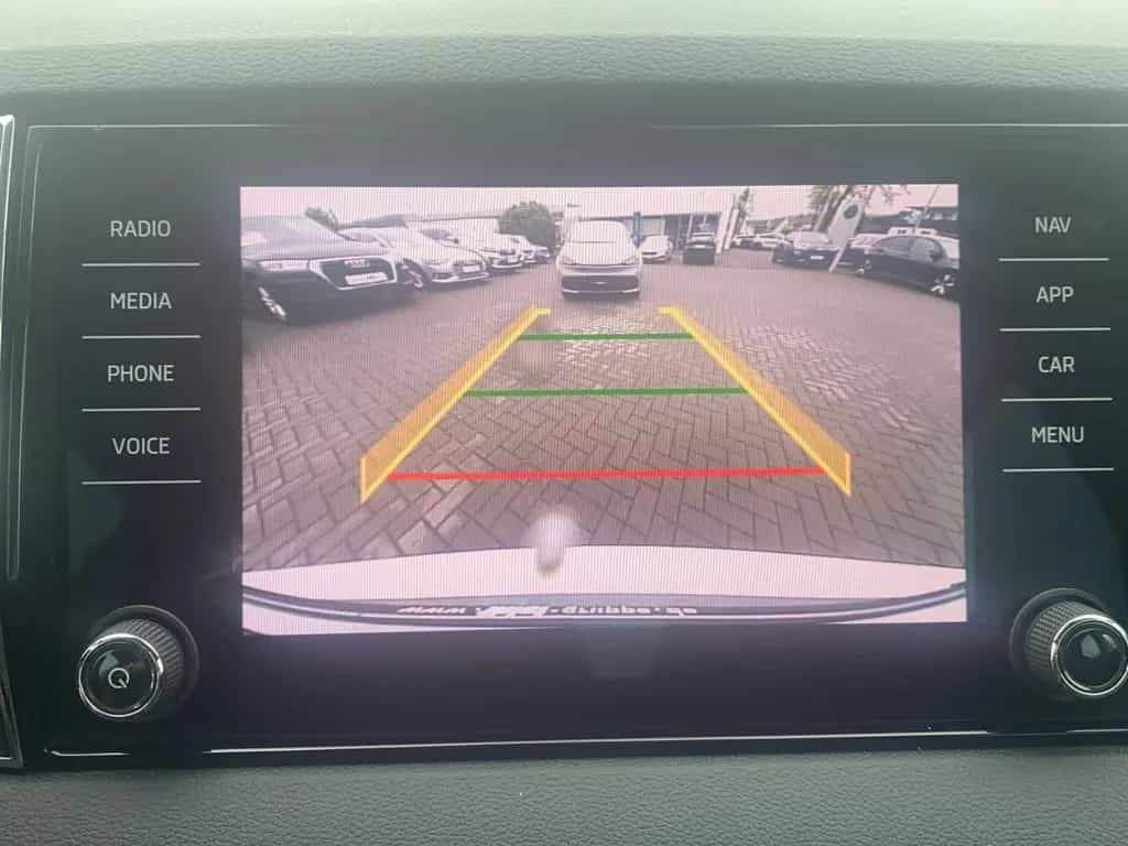 Skoda Karoq 1.5 TSI Selection Tour DSG Navi+PDC+LED+SH 08/2025-photo-19