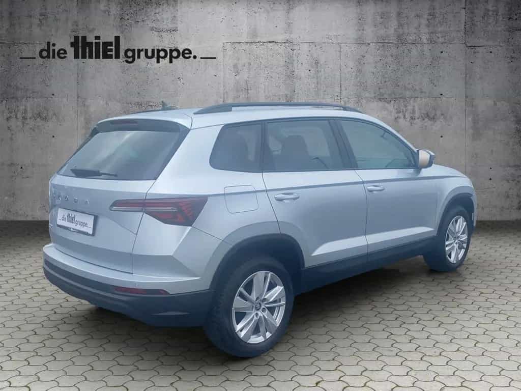 Skoda Karoq 1.5 TSI Selection Tour DSG Navi+PDC+LED+SH 08/2025-photo-3