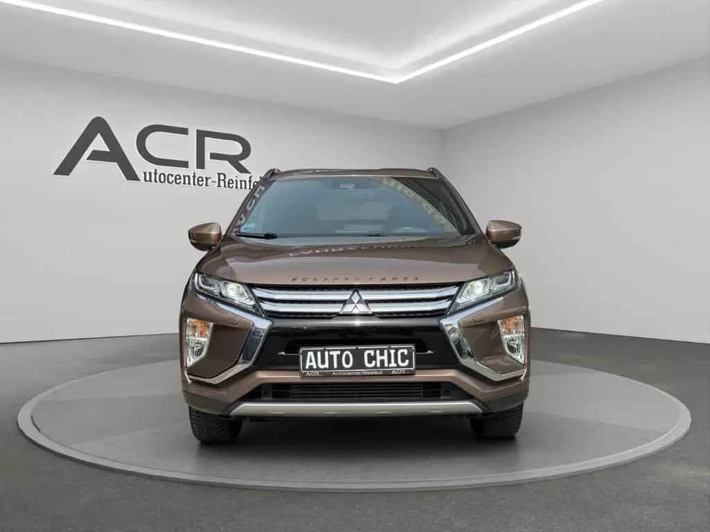 Mitsubishi Eclipse Cross CearTec 1,5 T-MIVEC *II.HAND*AHK*360°*S-HEFT* 01/2020-photo-1