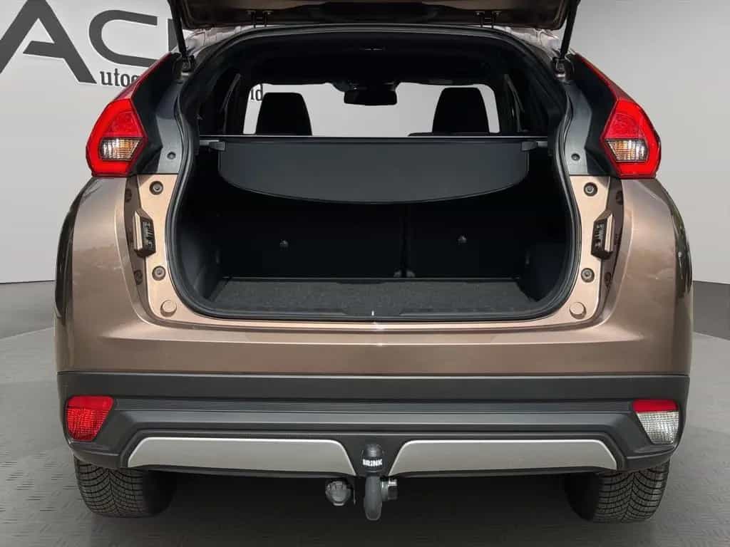 Mitsubishi Eclipse Cross CearTec 1,5 T-MIVEC *II.HAND*AHK*360°*S-HEFT* 01/2020-photo-12