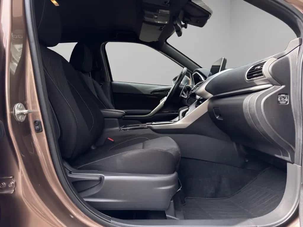 Mitsubishi Eclipse Cross CearTec 1,5 T-MIVEC *II.HAND*AHK*360°*S-HEFT* 01/2020-photo-14