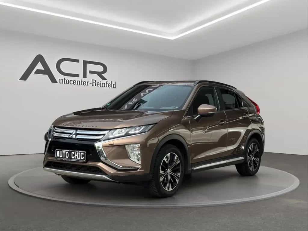Mitsubishi Eclipse Cross CearTec 1,5 T-MIVEC *II.HAND*AHK*360°*S-HEFT* 01/2020-photo-2