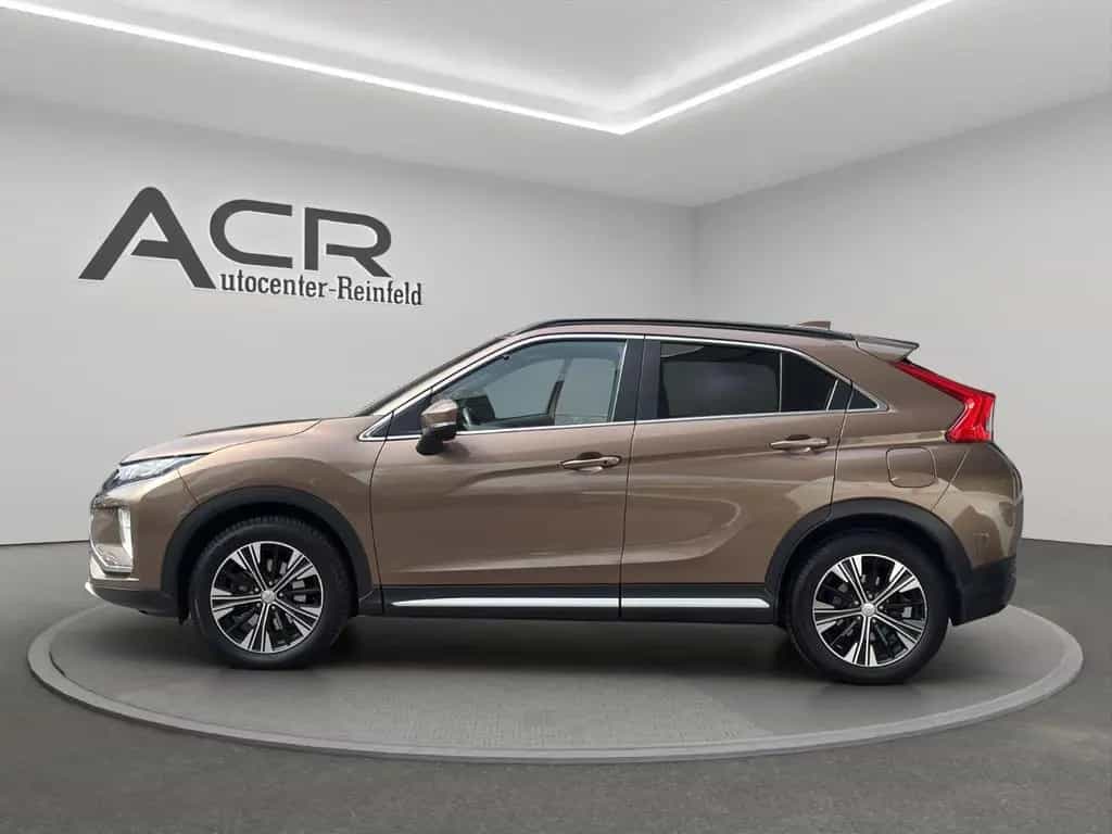 Mitsubishi Eclipse Cross CearTec 1,5 T-MIVEC *II.HAND*AHK*360°*S-HEFT* 01/2020-photo-3